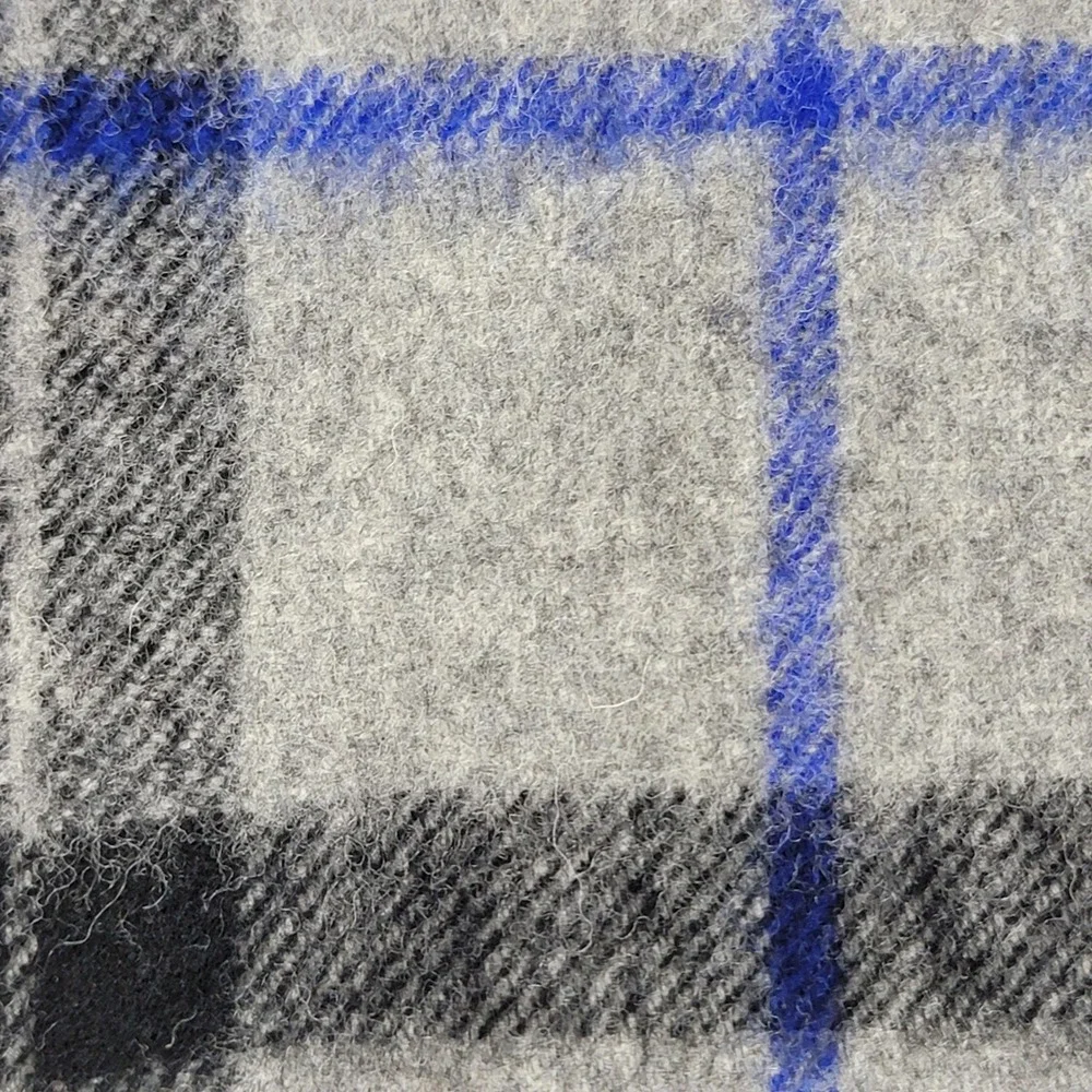 Mens NWOT 100% Lambswool Plaid Grey Black Blue Scarf‎ Woven in Great Britain
